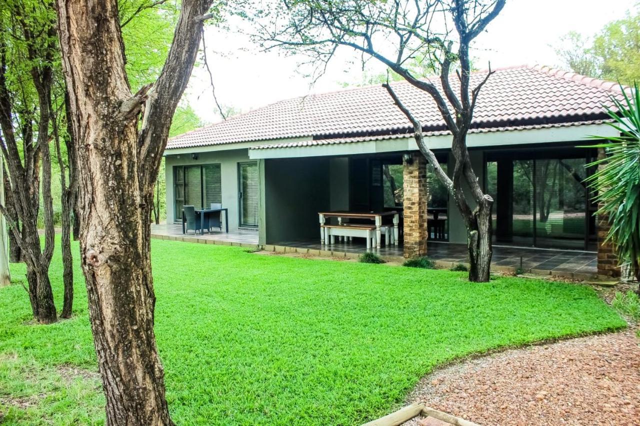Rip Van Winkel Guest House Lephalale Exterior photo