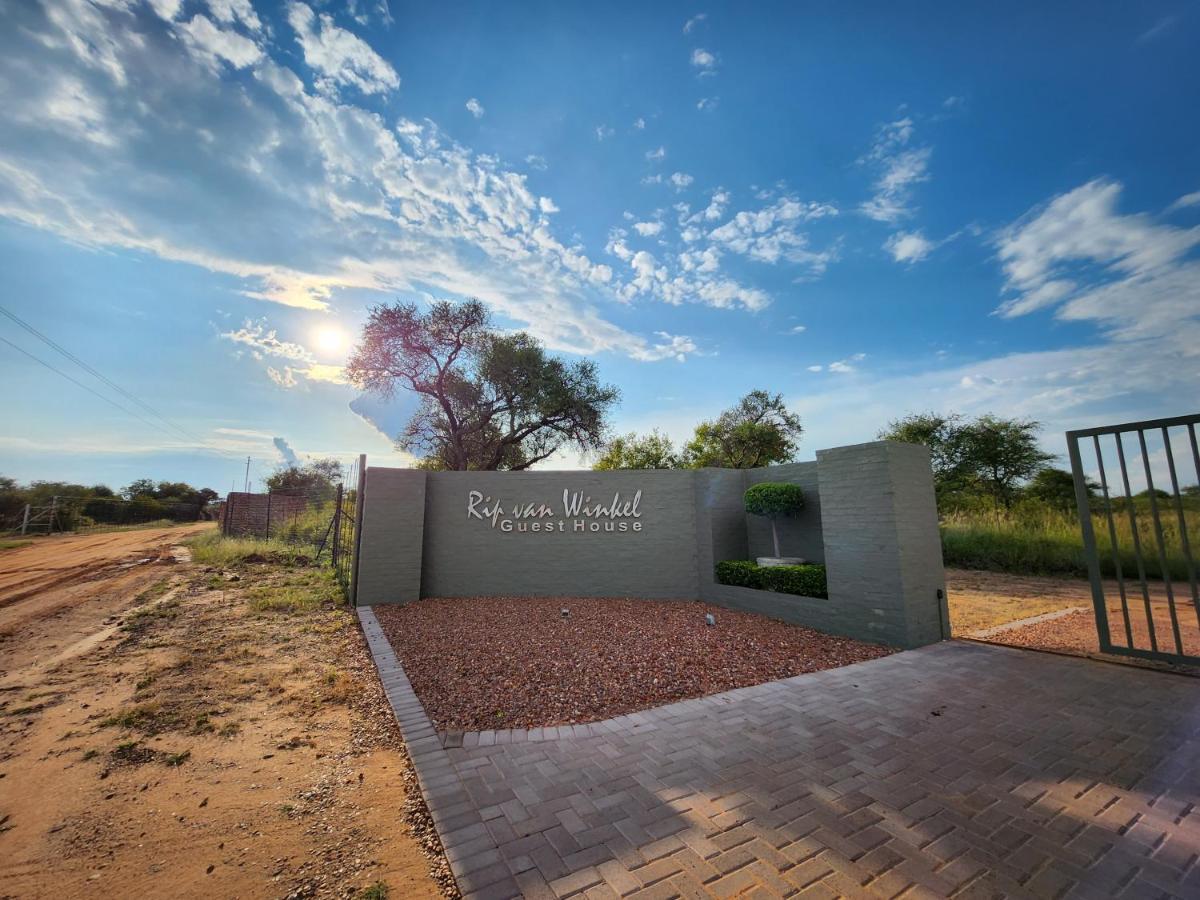 Rip Van Winkel Guest House Lephalale Exterior photo